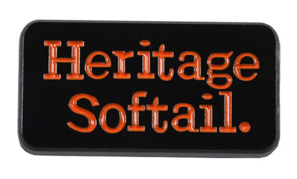 Pin Heritage Softail, Schwarz/Orange, 682608017736
